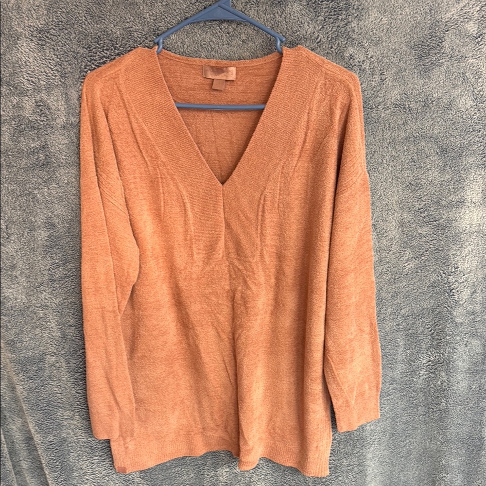 Barefoot Dreams V-Neck Tan Sweater Soft Knit